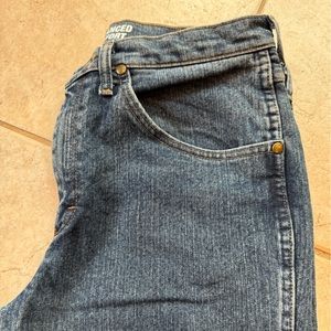 Mens Wrangler jeans, slim fit, medium to darker wash, size 33 waist 32 length
